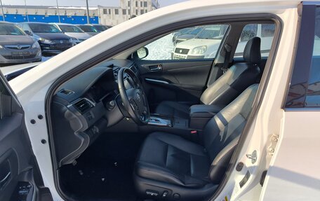 Toyota Camry, 2014 год, 1 669 000 рублей, 11 фотография