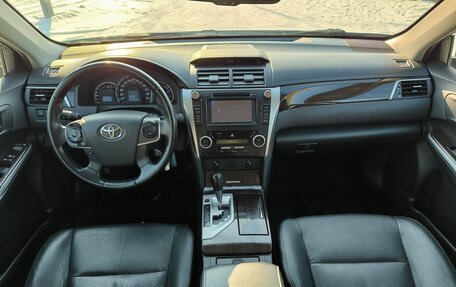 Toyota Camry, 2014 год, 1 669 000 рублей, 19 фотография