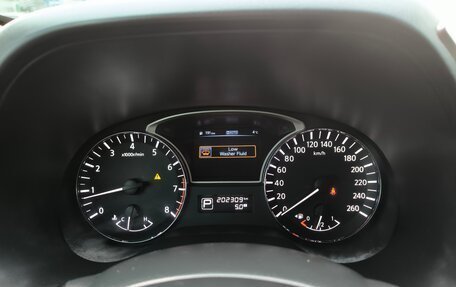 Nissan Pathfinder, 2014 год, 2 109 000 рублей, 25 фотография