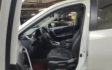 Toyota RAV4, 2023 год, 3 000 111 рублей, 4 фотография