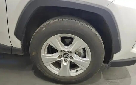 Toyota RAV4, 2023 год, 3 000 111 рублей, 9 фотография