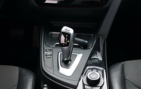 BMW 3 серия, 2017 год, 2 160 000 рублей, 12 фотография