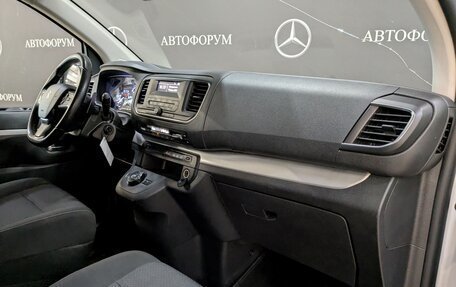 Peugeot Traveller I, 2021 год, 2 895 000 рублей, 4 фотография