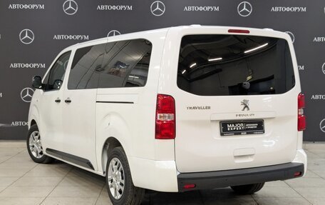 Peugeot Traveller I, 2021 год, 2 895 000 рублей, 13 фотография