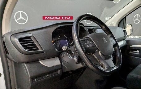 Peugeot Traveller I, 2021 год, 2 895 000 рублей, 14 фотография