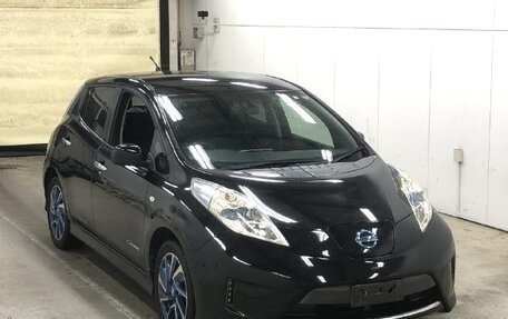 Nissan Leaf I, 2014 год, 1 120 000 рублей, 2 фотография