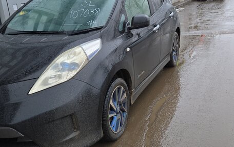 Nissan Leaf I, 2014 год, 1 120 000 рублей, 8 фотография