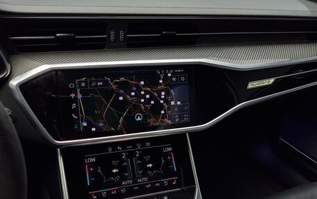 Audi RS 6, 2021 год, 14 200 000 рублей, 14 фотография
