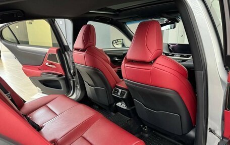 Lexus ES VII, 2019 год, 4 500 000 рублей, 9 фотография