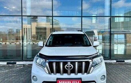 Toyota Land Cruiser Prado 150 рестайлинг 2, 2016 год, 3 499 000 рублей, 1 фотография