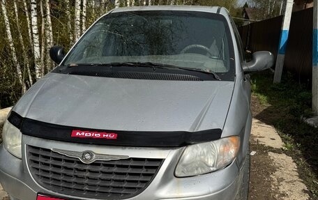 Chrysler Voyager IV, 2002 год, 680 000 рублей, 1 фотография