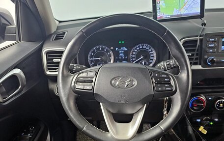 Hyundai Venue I, 2022 год, 1 690 000 рублей, 13 фотография