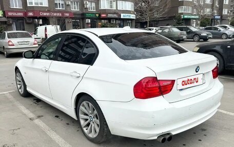 BMW 3 серия, 2011 год, 300 000 рублей, 3 фотография