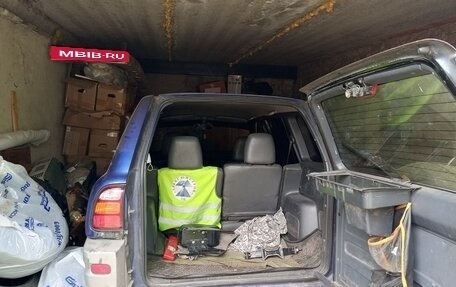 Toyota RAV4, 1998 год, 300 000 рублей, 1 фотография