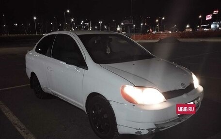 Toyota Echo, 2001 год, 250 000 рублей, 1 фотография