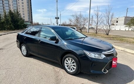 Toyota Camry, 2015 год, 1 850 000 рублей, 2 фотография