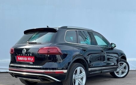 Volkswagen Touareg III, 2016 год, 3 262 700 рублей, 2 фотография