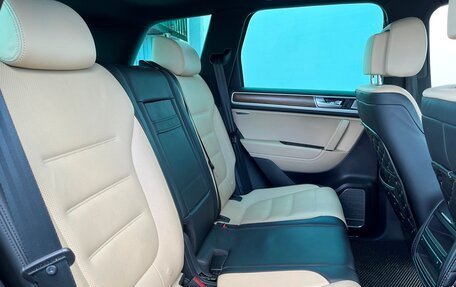 Volkswagen Touareg III, 2016 год, 3 262 700 рублей, 9 фотография