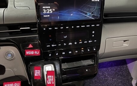 Hyundai Staria, 2021 год, 4 100 000 рублей, 9 фотография