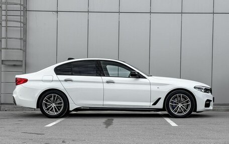 BMW 5 серия, 2018 год, 2 900 000 рублей, 4 фотография