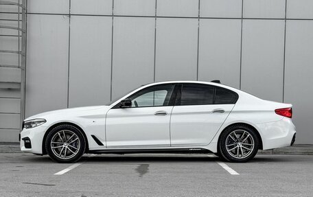 BMW 5 серия, 2018 год, 2 900 000 рублей, 9 фотография