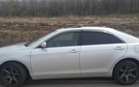 Toyota Camry, 2011 год, 1 300 000 рублей, 5 фотография