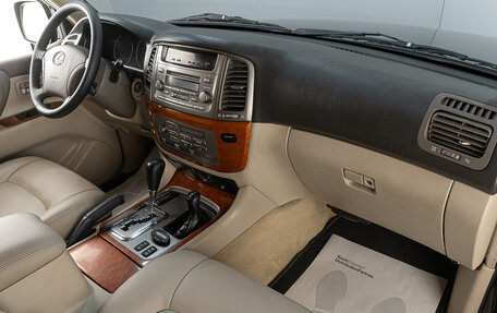 Lexus LX II, 2003 год, 1 999 000 рублей, 21 фотография