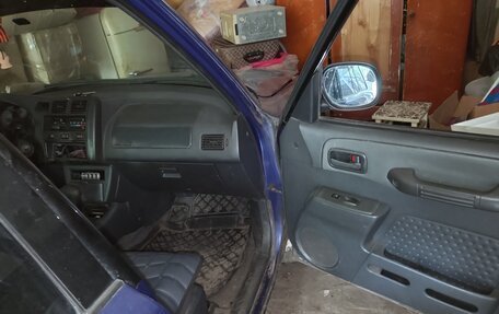 Toyota RAV4, 1998 год, 300 000 рублей, 11 фотография
