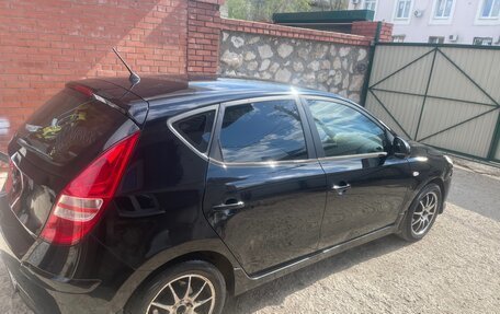 Hyundai i30 I, 2011 год, 650 000 рублей, 2 фотография