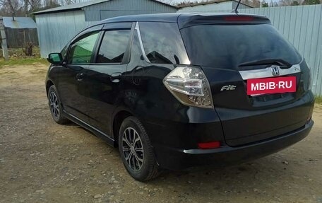 Honda Fit Shuttle I рестайлинг, 2013 год, 980 000 рублей, 3 фотография