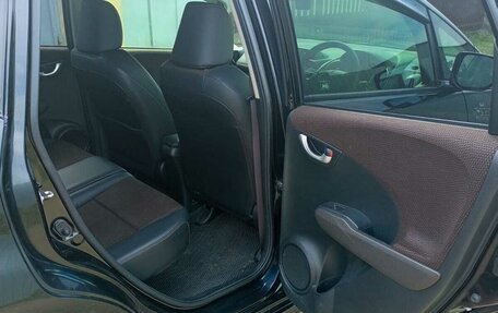 Honda Fit Shuttle I рестайлинг, 2013 год, 980 000 рублей, 8 фотография