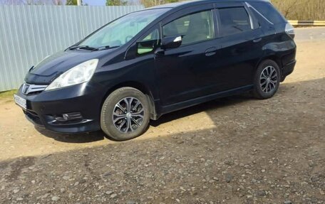 Honda Fit Shuttle I рестайлинг, 2013 год, 980 000 рублей, 6 фотография