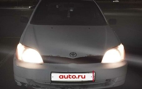 Toyota Echo, 2001 год, 250 000 рублей, 2 фотография