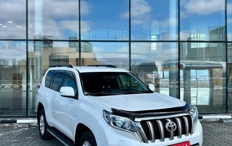 Toyota Land Cruiser Prado 150 рестайлинг 2, 2016 год, 3 499 000 рублей, 2 фотография