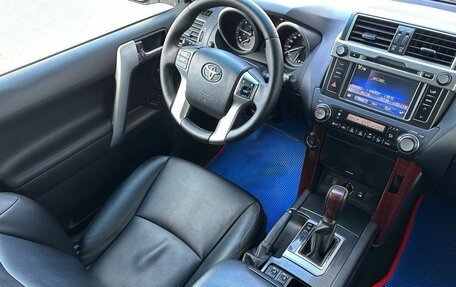 Toyota Land Cruiser Prado 150 рестайлинг 2, 2016 год, 3 499 000 рублей, 11 фотография