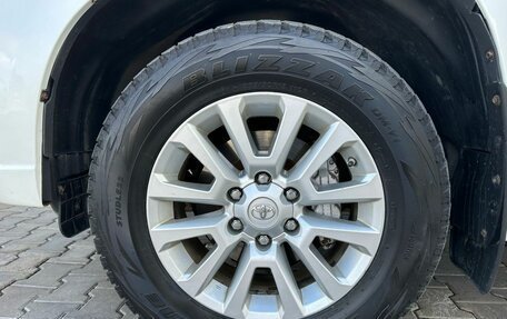 Toyota Land Cruiser Prado 150 рестайлинг 2, 2016 год, 3 499 000 рублей, 8 фотография