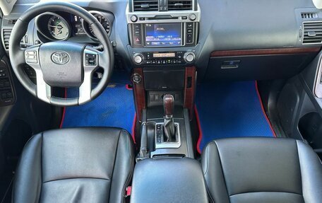 Toyota Land Cruiser Prado 150 рестайлинг 2, 2016 год, 3 499 000 рублей, 18 фотография