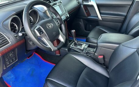 Toyota Land Cruiser Prado 150 рестайлинг 2, 2016 год, 3 499 000 рублей, 14 фотография