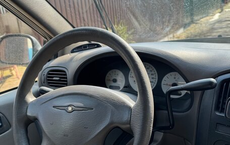 Chrysler Voyager IV, 2002 год, 680 000 рублей, 9 фотография