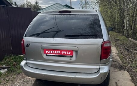 Chrysler Voyager IV, 2002 год, 680 000 рублей, 4 фотография