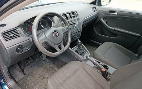 Volkswagen Jetta VI, 2015 год, 1 095 000 рублей, 14 фотография