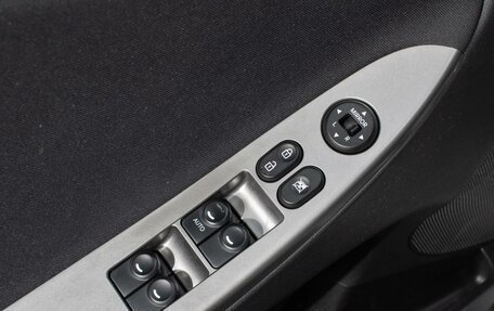 Hyundai Solaris II рестайлинг, 2015 год, 1 210 000 рублей, 19 фотография