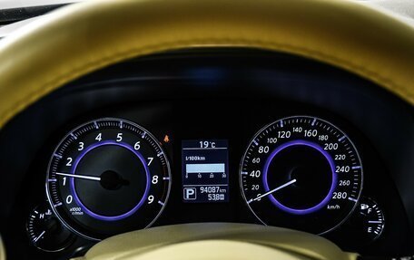 Infiniti QX70, 2015 год, 3 190 000 рублей, 10 фотография