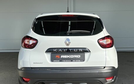 Renault Kaptur I рестайлинг, 2019 год, 1 850 000 рублей, 6 фотография