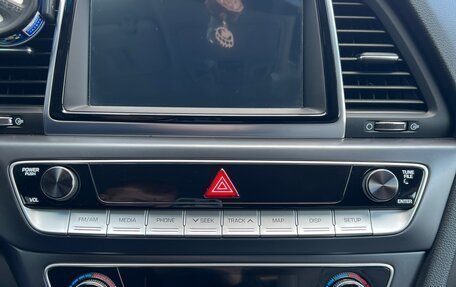 Hyundai Sonata VII, 2019 год, 2 270 000 рублей, 10 фотография