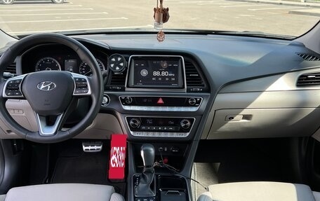 Hyundai Sonata VII, 2019 год, 2 270 000 рублей, 9 фотография