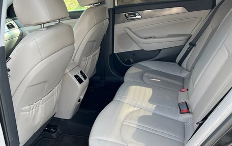 Hyundai Sonata VII, 2019 год, 2 270 000 рублей, 18 фотография