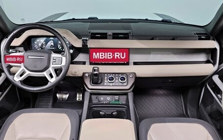 Land Rover Defender II, 2022 год, 6 800 000 рублей, 7 фотография