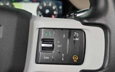 Land Rover Defender II, 2022 год, 6 800 000 рублей, 14 фотография