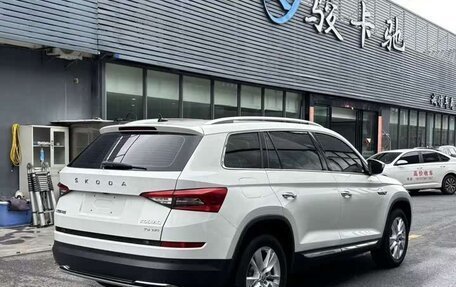 Skoda Kodiaq I, 2022 год, 1 749 999 рублей, 5 фотография